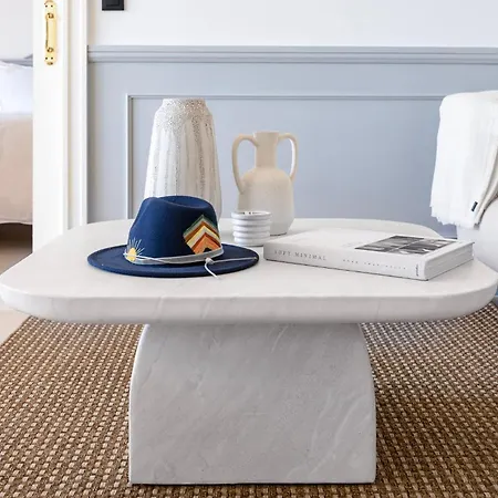 Stunning Renovated 2-bedroom In Golden Mile * Марбелья