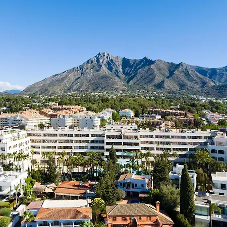 Lägenhet Stunning Renovated 2-bedroom In Golden Mile Marbella