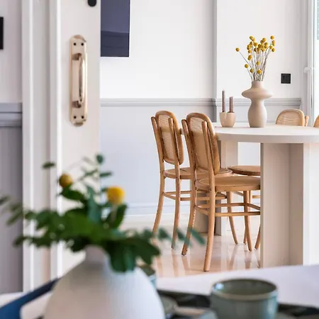 Apartamento Stunning Renovated 2-bedroom In Golden Mile Marbella